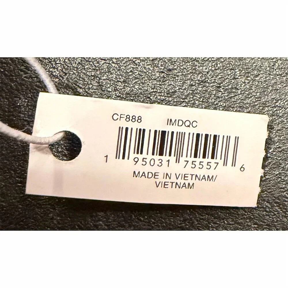 Coach Signature Canvas Luggage Tag Light Khaki Chalk Gold Tone Buckle